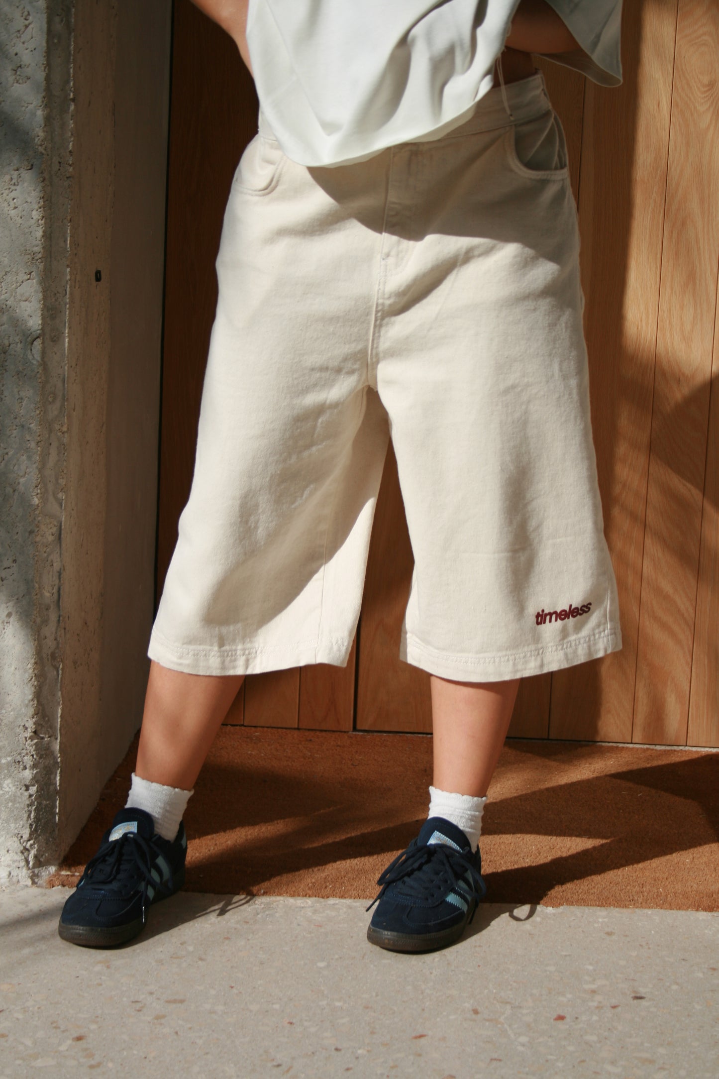 A- JORTS TIMELESS cream