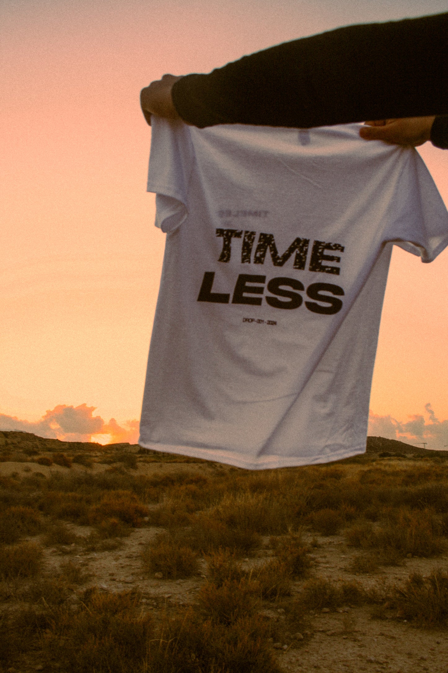 D- TIMELESS 001 T-shirt